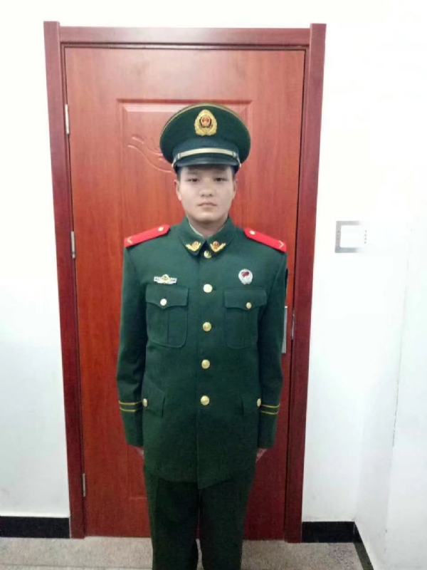 忘记的第一张照片--眉山残疾人相亲网